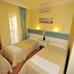 Hotel Ilkiz 2*