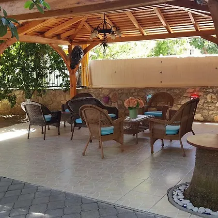 Hotel Ilkiz 2*