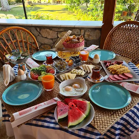 ılkiz Otel