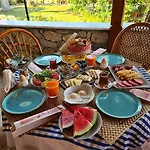 Ilkiz Hotel