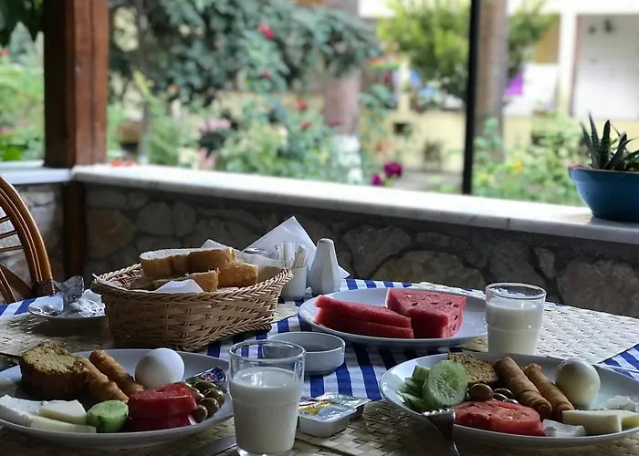 Ilkiz Hotel 2*