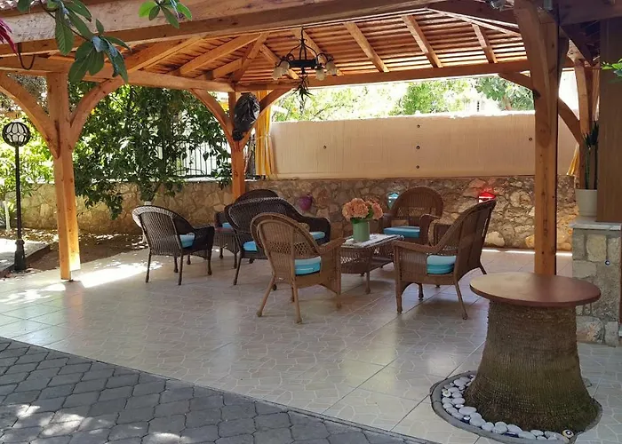 Hotel Ilkiz 2*